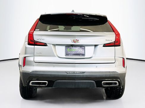 Used 2024 Cadillac XT4 Premium Luxury image 7
