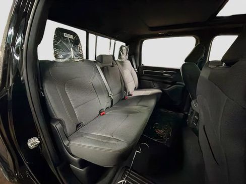New 2026 RAM 1500 4x4 Crew Cab image 27
