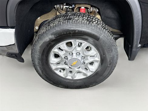 Used 2024 Chevrolet Silverado 3500 LTZ w/ LTZ Plus Package AWD/4WD image 24