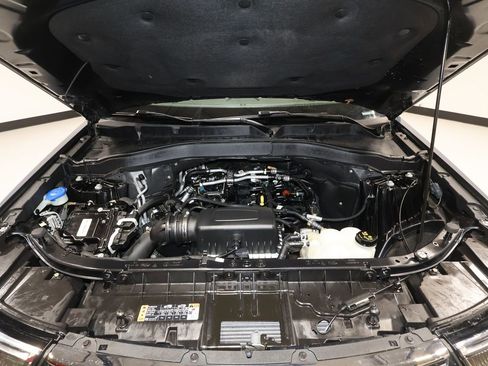 Used 2021 Ford Explorer XLT w/ Equipment Group 202A image 34