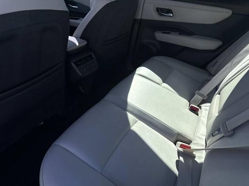 Certified 2023 Nissan Ariya AWD image 14