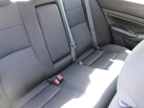 Used 2025 Nissan Altima 2.5 S image 15