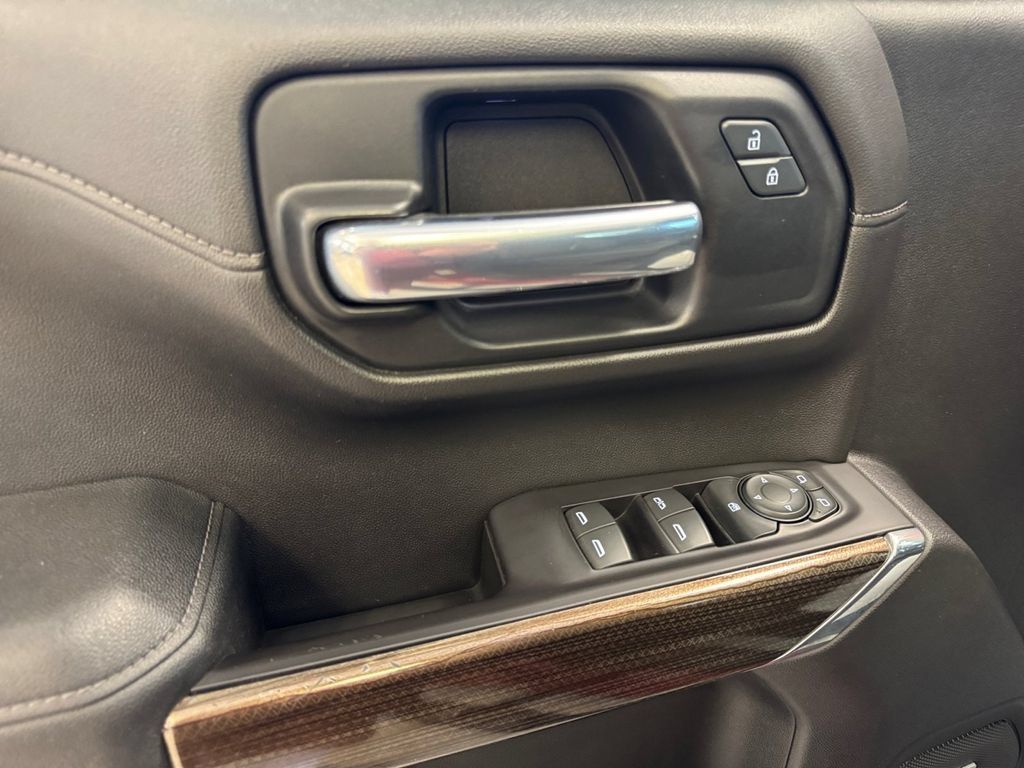 Used 2019 Chevrolet Silverado 1500 RST w/ All-Star Edition AWD/4WD image 11