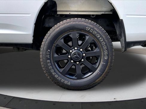 Certified 2024 RAM 2500 Big Horn w/ Night Edition AWD/4WD image 36