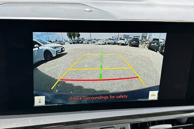 Used 2025 Lexus ES 350 w/ Premium Package FWD image 22