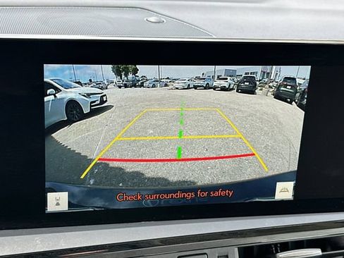 Used 2025 Lexus ES 350 w/ Premium Package FWD image 22
