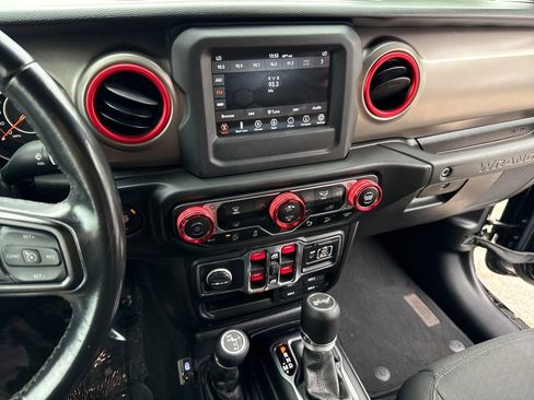 Used 2020 Jeep Wrangler Unlimited Sport S image 18