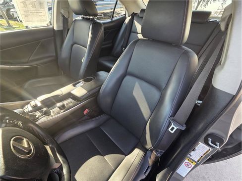 Used 2014 Lexus IS 250 w/ Navigation Package RWD image 13