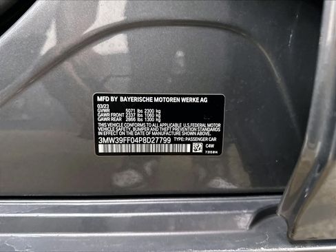 Used 2023 BMW 330e w/ Premium Package RWD image 33