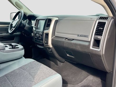 Used 2019 RAM 1500 Big Horn RWD image 27