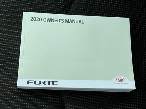 Used 2020 Kia Forte LXS FWD image 22