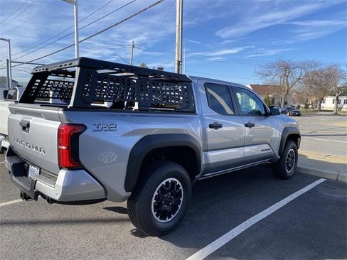New 2025 Toyota Tacoma TRD Off-Road image 2