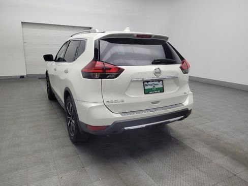 Used 2017 Nissan Rogue SL w/ SL Premium Package FWD image 5