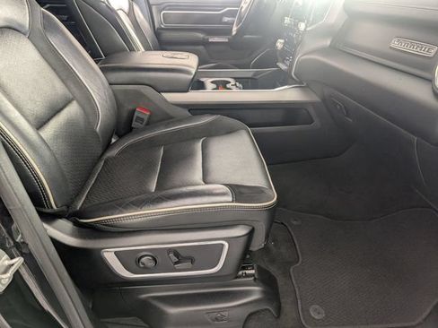 Used 2023 RAM 1500 Laramie AWD/4WD image 31