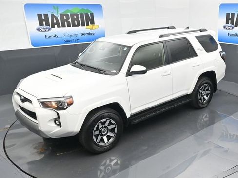 Used 2024 Toyota 4Runner TRD Off-Road image 23