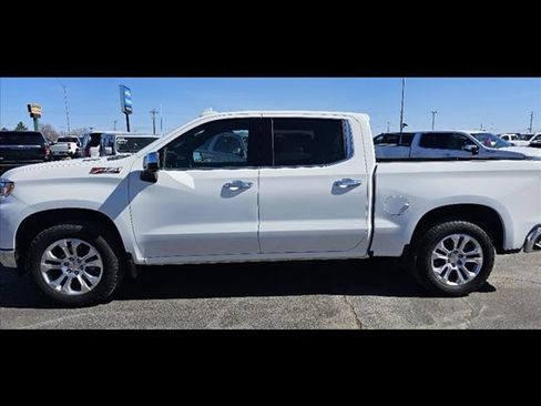 Used 2024 Chevrolet Silverado 1500 LTZ AWD/4WD image 6