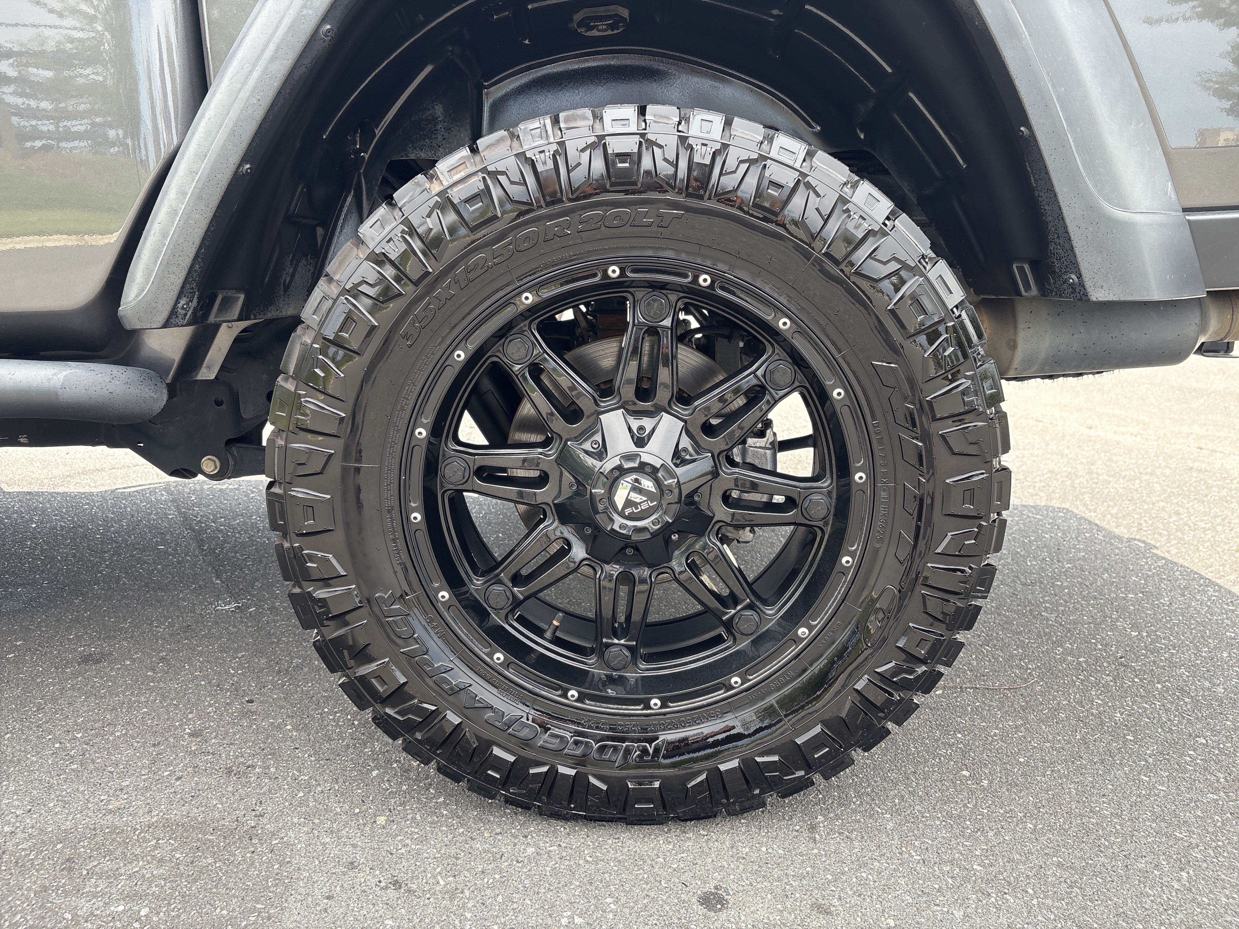 Used 2020 Jeep Gladiator Mojave AWD/4WD image 14