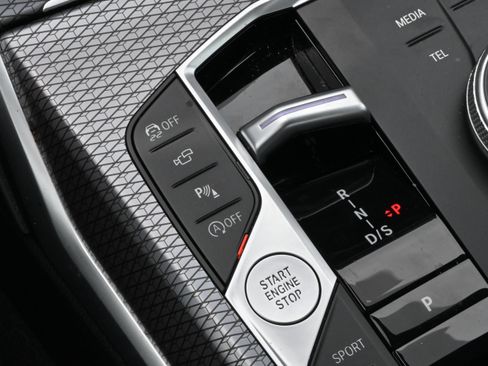 Certified 2025 BMW M340i RWD image 18