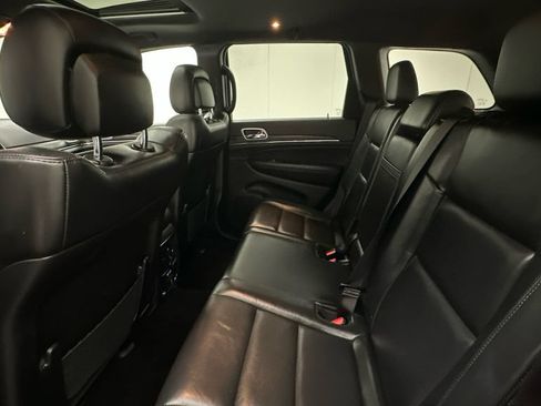 Used 2021 Jeep Grand Cherokee Limited AWD/4WD image 10