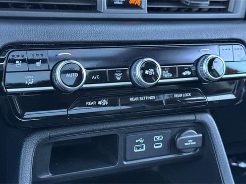 Certified 2023 Honda Pilot Elite image 27