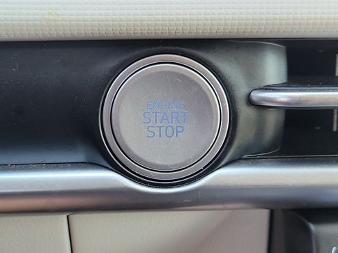 Certified 2026 Hyundai Tucson SE FWD image 12