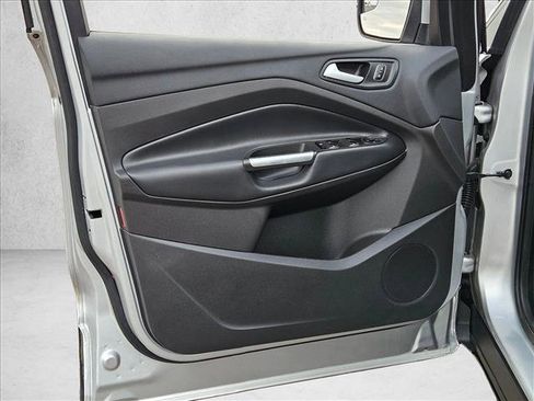 Used 2018 Ford Escape SEL image 10