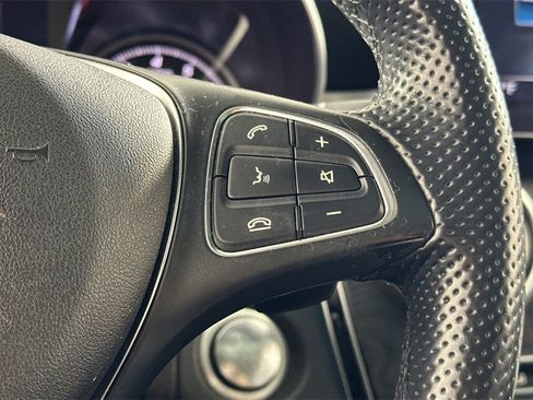 Certified 2017 Mercedes-Benz GLC 300 4MATIC image 28