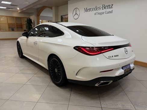Used 2024 Mercedes-Benz CLE 300 4MATIC Coupe image 3