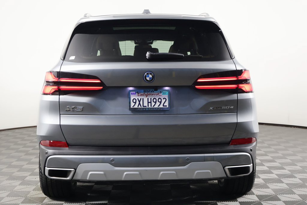 Certified 2026 BMW X5 xDrive50e w/ Climate Comfort Package AWD/4WD image 5