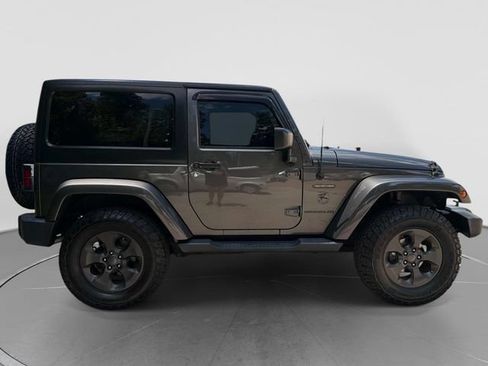 Used 2017 Jeep Wrangler Sport AWD/4WD image 7