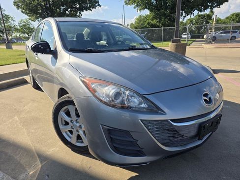 Used 2010 MAZDA MAZDA3 i Touring FWD image 3