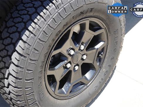 Certified 2021 Jeep Gladiator Sport image 9