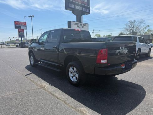 Used 2016 RAM 1500 Express AWD/4WD image 6