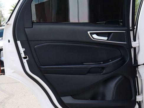Used 2018 Ford Edge SEL w/ Equipment Group 201A FWD image 29