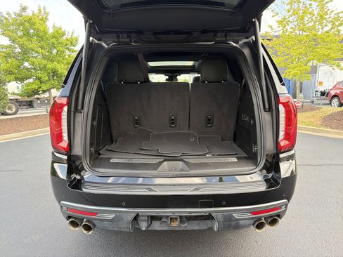 Used 2024 GMC Yukon AT4 w/ AT4 Premium Plus Package AWD/4WD image 50