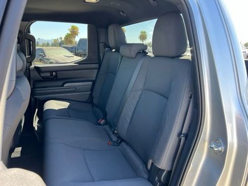 Used 2024 Toyota Tacoma SR5 AWD/4WD image 18