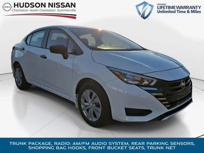 New 2025 Nissan Versa S w/ Trunk Package