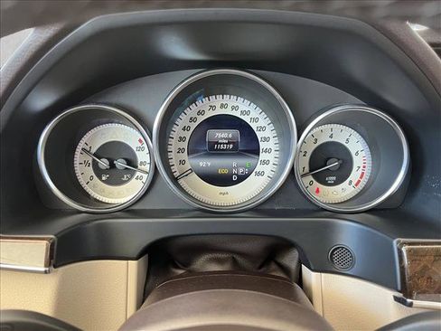 Used 2014 Mercedes-Benz E 350 Sedan image 15