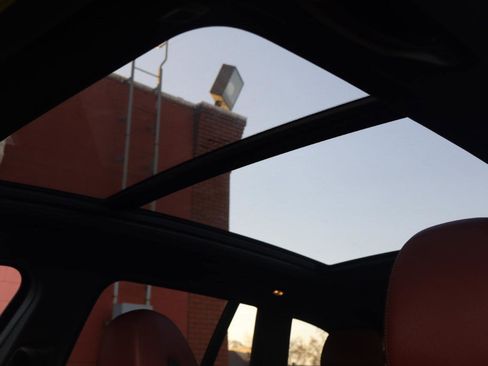 Used 2023 BMW X3 xDrive30i w/ Premium Package image 12