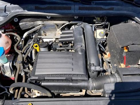 Used 2017 Volkswagen Jetta SE FWD image 10