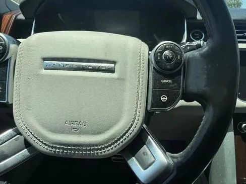Used 2014 Land Rover Range Rover Supercharged AWD/4WD image 25