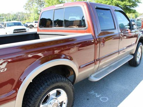 Used 2006 Ford F250 Lariat AWD/4WD image 11