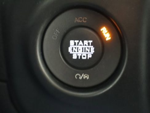 Used 2020 Jeep Wrangler Unlimited Rubicon w/ Quick Order Package 28Y Recon image 17