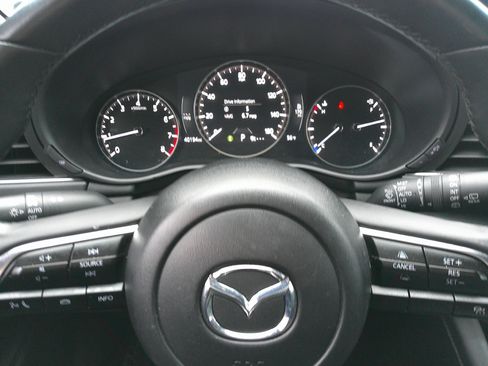 Used 2024 MAZDA MAZDA3 s image 22