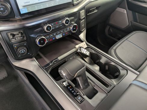 New 2025 Ford F150 Platinum w/ FX4 Off-Road Package image 18