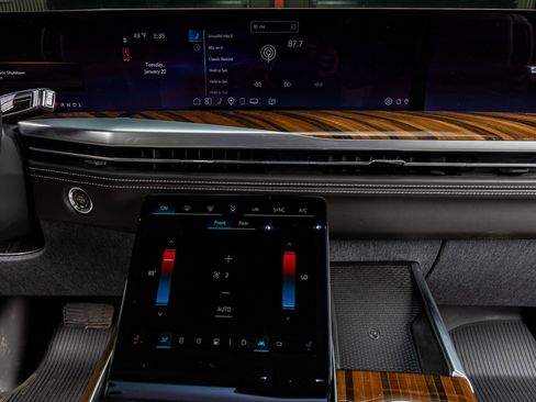 Used 2026 Cadillac Escalade Platinum Sport w/ LPO, Floor Liner Package image 24