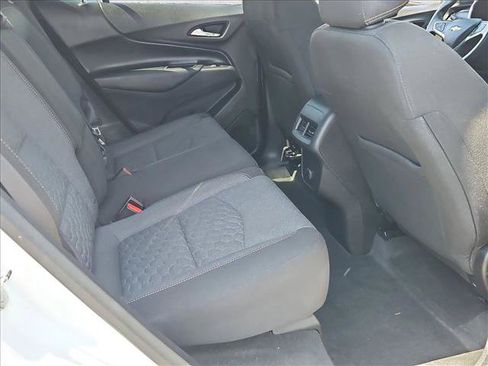 Certified 2018 Chevrolet Equinox LT w/ LPO, Protection Package FWD image 26