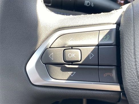 New 2026 Jeep Compass Latitude image 53