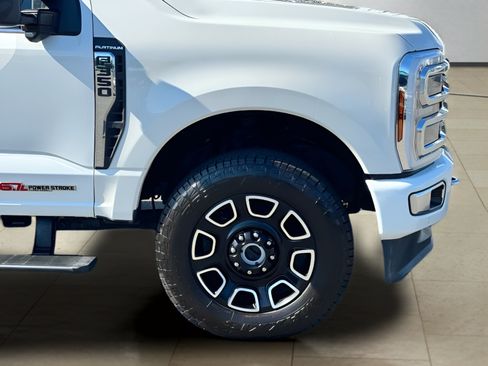 Used 2024 Ford F350 Platinum w/ FX4 Off-Road Package AWD/4WD image 43