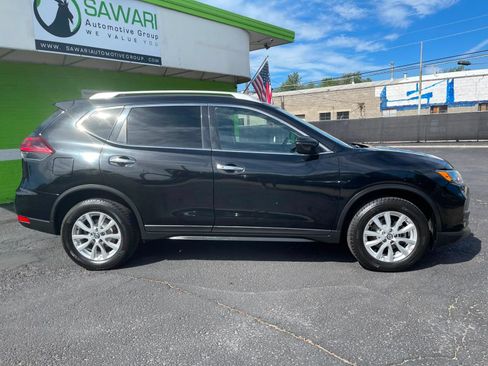Used 2018 Nissan Rogue SV AWD/4WD image 8